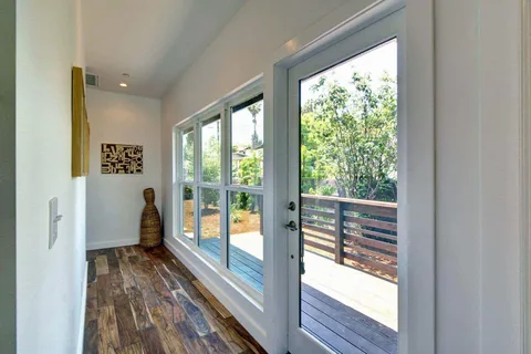 Vinyl Window Installation & Replacement